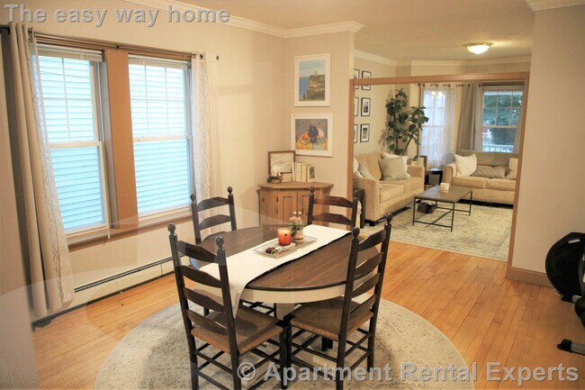 590 Main St, Unit 1 in Medford, MA - Building Photo - Building Photo
