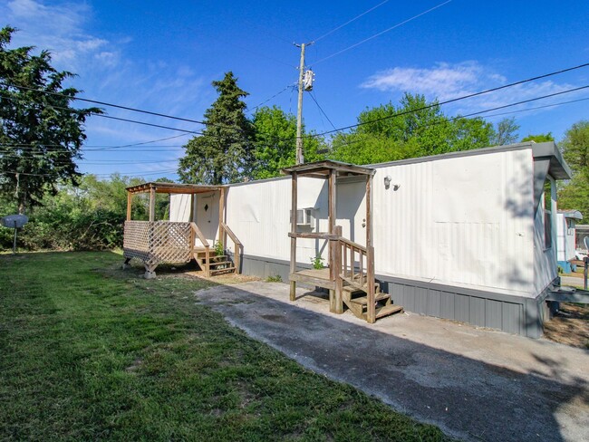 property at 15 Simpson Rd