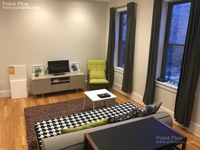 87 3rd St, Unit 87 3rd St #1 in Cambridge, MA - Building Photo - Building Photo