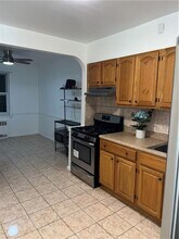 5401 Snyder Ave in Brooklyn, NY - Foto de edificio - Building Photo