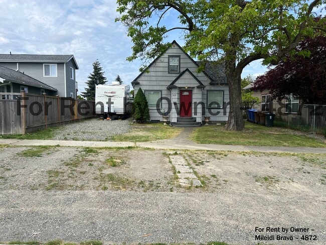 property at 1619 E 34th St
