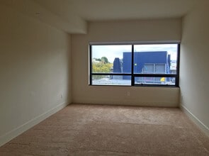 88 E San Fernando St in San Jose, CA - Building Photo - Building Photo