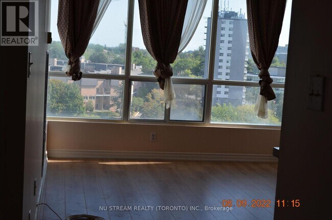 property at 1104-3050 ELLESMERE Rd