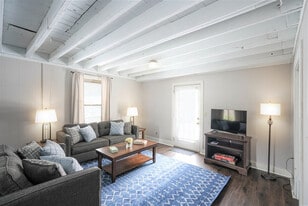 46 Faulkner Rd in Elkins, WV - Building Photo