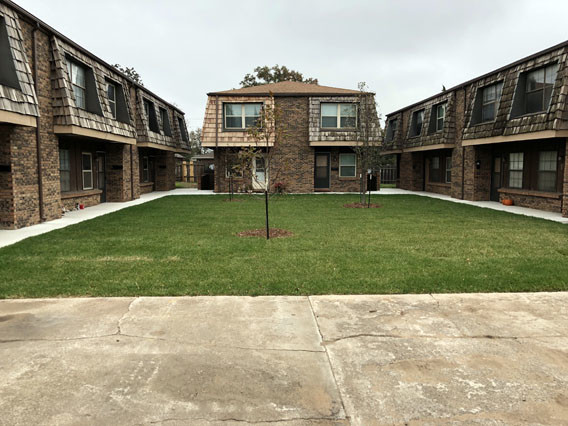 Collier Apartments in Mulvane, KS - Building Photo