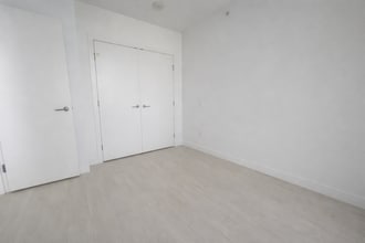 4670 Assembly Wy in Burnaby, BC - Building Photo - Building Photo