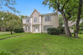 8930 Crazy Horse Trail in Houston, TX - Building Photo - Building Photo