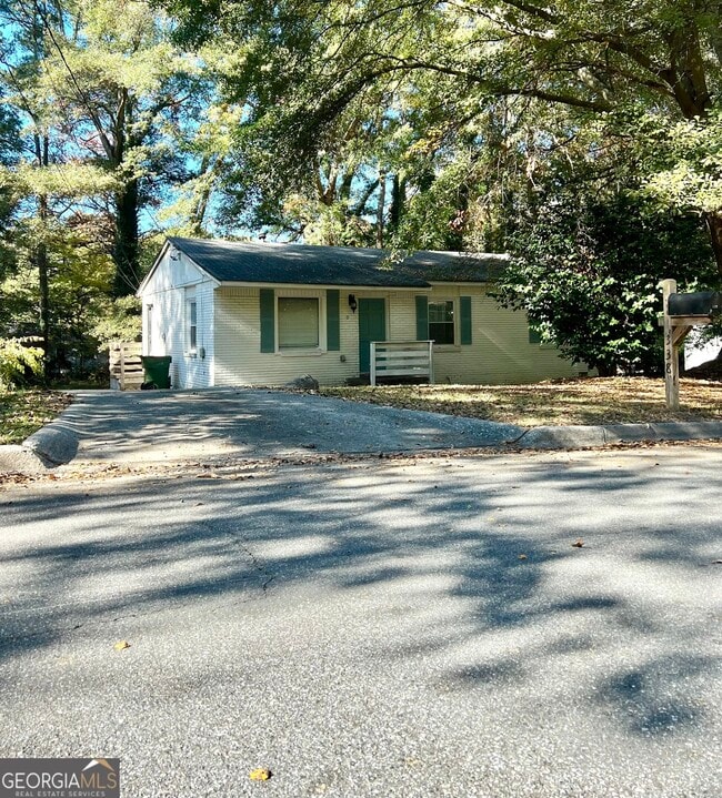 property at 338 Ard Pl NW