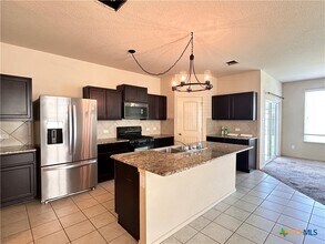157 Tallow Trl in San Marcos, TX - Building Photo - Building Photo