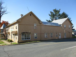 107 High St in New Windsor, MD - Building Photo - Primary Photo