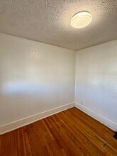 3303 Poppleton Ave in Omaha, NE - Building Photo - Building Photo