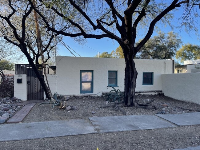 2548 E 3rd St in Tucson, AZ - Building Photo - Building Photo