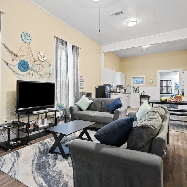 property at 1314 30th St