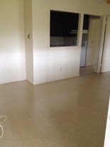 13 School Hill Rd Apartments