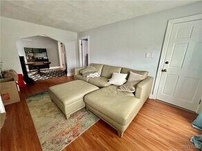 597 Englewood Ave in Buffalo, NY - Building Photo - Building Photo