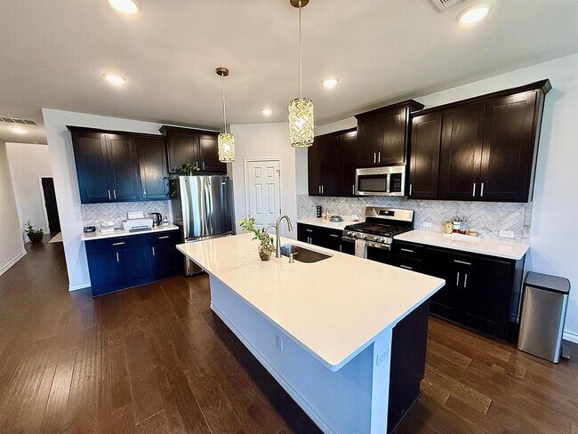 6601 Folsom Ave in Pflugerville, TX - Building Photo - Building Photo