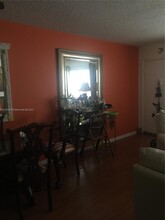 1401 SW 135th Terrace-Unit -209H in Pembroke Pines, FL - Foto de edificio - Building Photo