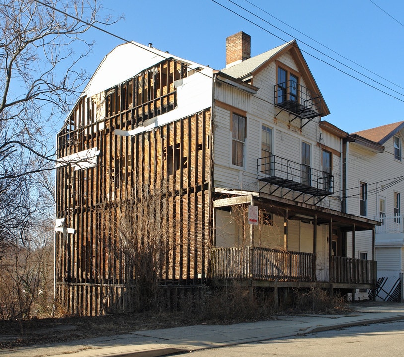 1625 Tremont Ave in Cincinnati, OH - Building Photo