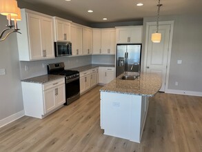 1096 Harrison Bayou Dr in Panama City Beach, FL - Building Photo - Building Photo