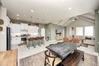 10810 Spiny Caterpillar Ct in Cypress, TX - Building Photo - Building Photo