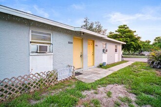 322 Louise Ave in Ft. Myers, FL - Building Photo - Building Photo