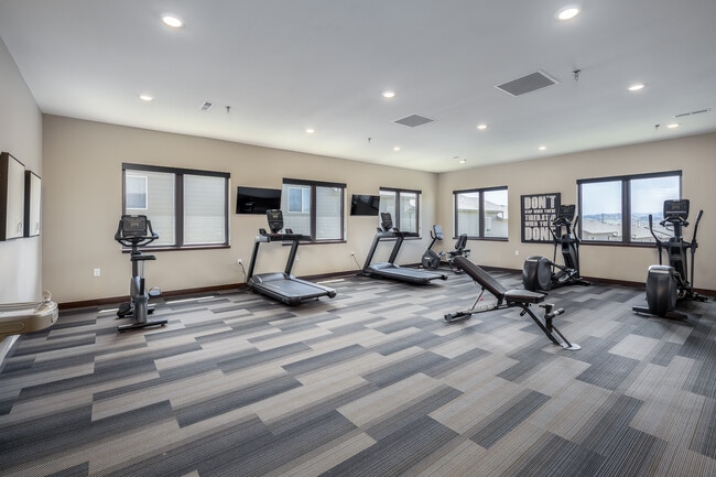 Shepherd Hills Commons in Rapid City, SD - Building Photo - Interior Photo