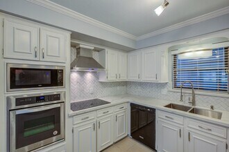 3123 Bonney Briar Dr in Missouri City, TX - Building Photo - Building Photo