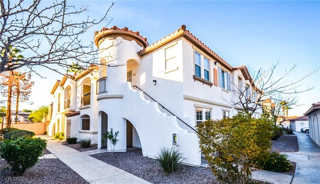 property at 50 Aura de Blanco St