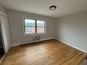 310 High Ave in Nyack, NY - Building Photo - Building Photo