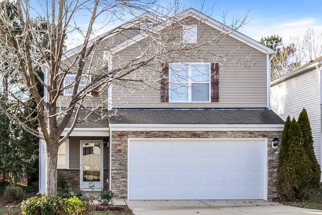 property at 21 Valleyfield Dr