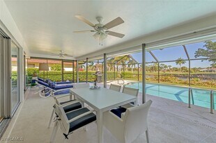239 Torrey Pines Point in Naples, FL - Building Photo