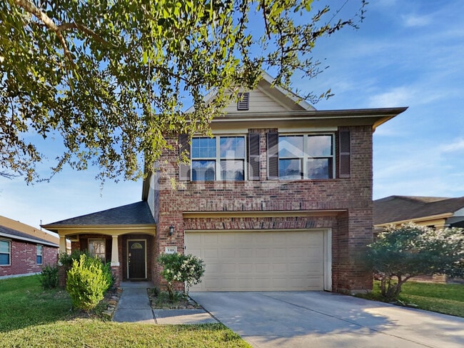 property at 5318 Rio Dr