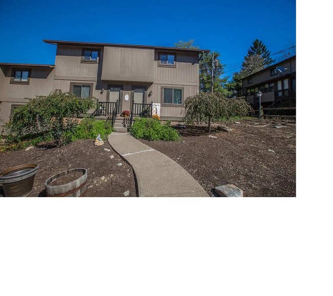 property at 163 Cherrywood Villa