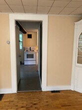 207 Stillwater Ave in Orono, ME - Foto de edificio - Building Photo