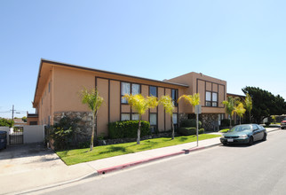 12702 7th St in Garden Grove, CA - Building Photo - Building Photo