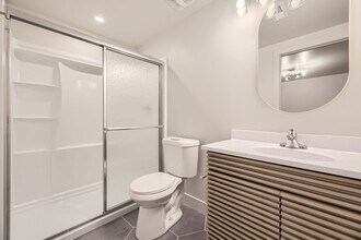 3332 Yarrow Ct-Unit -Unit B - Lower in Wheat Ridge, CO - Building Photo - Building Photo