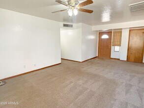 35414 N 15th Ave in Phoenix, AZ - Building Photo - Building Photo