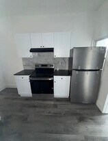 25 Riverview Pl in Yonkers, NY - Building Photo
