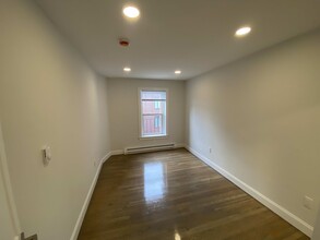 529 Beacon St in Boston, MA - Building Photo - Building Photo