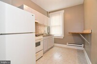 5 S Wickham Rd photo'