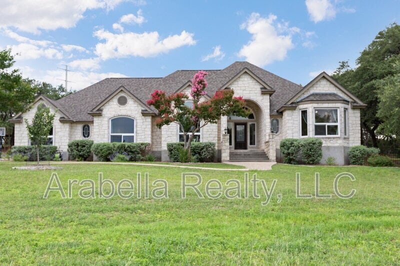 1702 Shepherds Ranch in Bulverde, TX - Building Photo