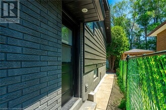 29 Northgate Dr in Hamilton, ON - Building Photo - Building Photo