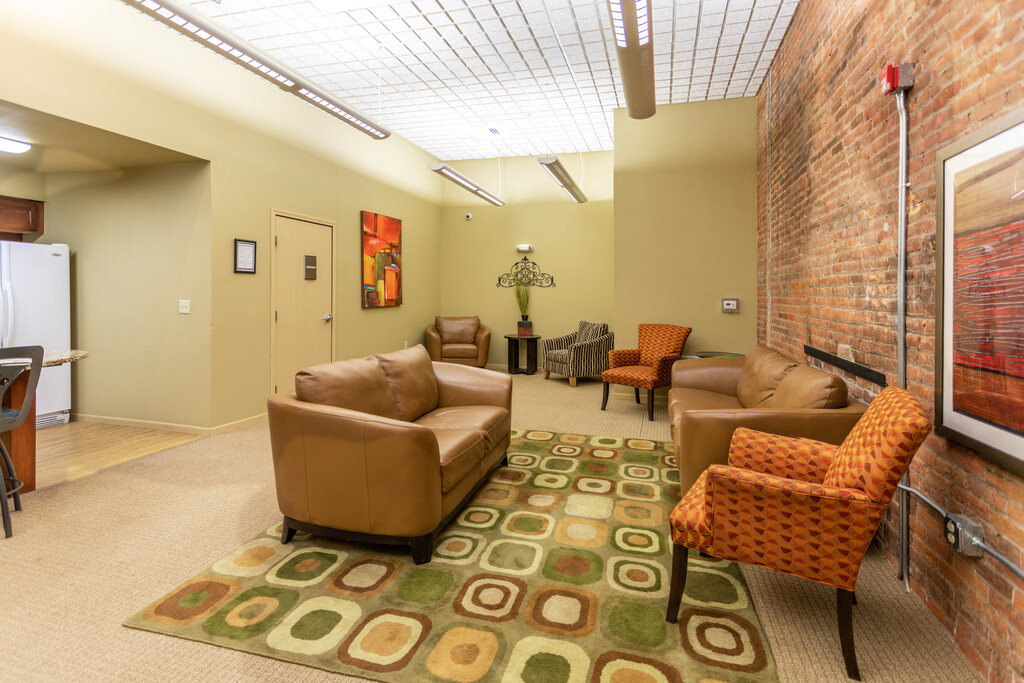Gund Brewery Lofts Apartments in La crosse, WI