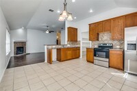 2014 Zavala Dr in Forney, TX - Foto de edificio - Building Photo