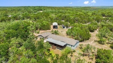 401 Buffalo Speedway in Driftwood, TX - Building Photo - Building Photo