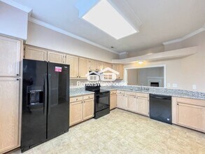 434 S Lake Cir in Chesapeake, VA - Building Photo - Building Photo