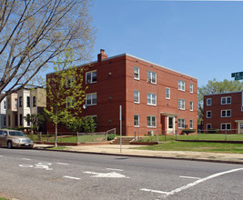 26 14th St SE in Washington, DC - Building Photo - Building Photo