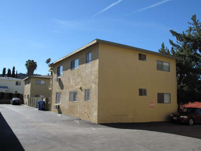 10446 Kailua Ln in Tujunga, CA - Building Photo - Building Photo