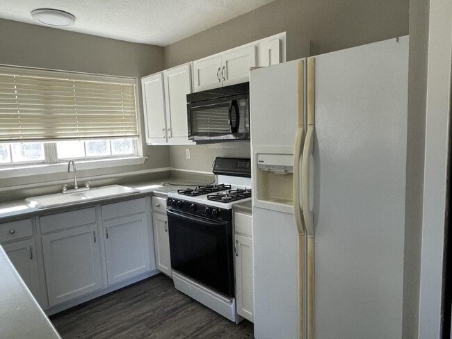 4114 Ebbtide Dr in Houston, TX - Building Photo - Building Photo