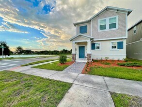 1543 Cross Prairie Pkwy in Kissimmee, FL - Building Photo - Building Photo